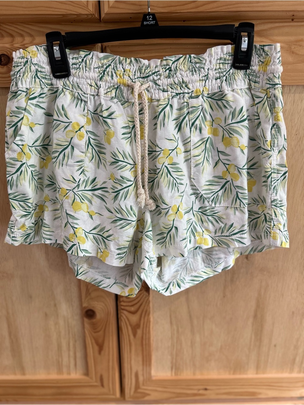Women’s April Kiss White Lemon-Print Linen Drawstring Shorts Sz L